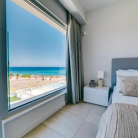 Апартаменты Emerald Suites Luxury Протарас
